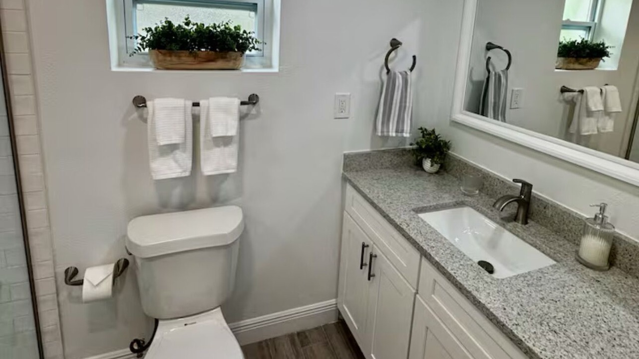 Photo of Bathroom in College Park