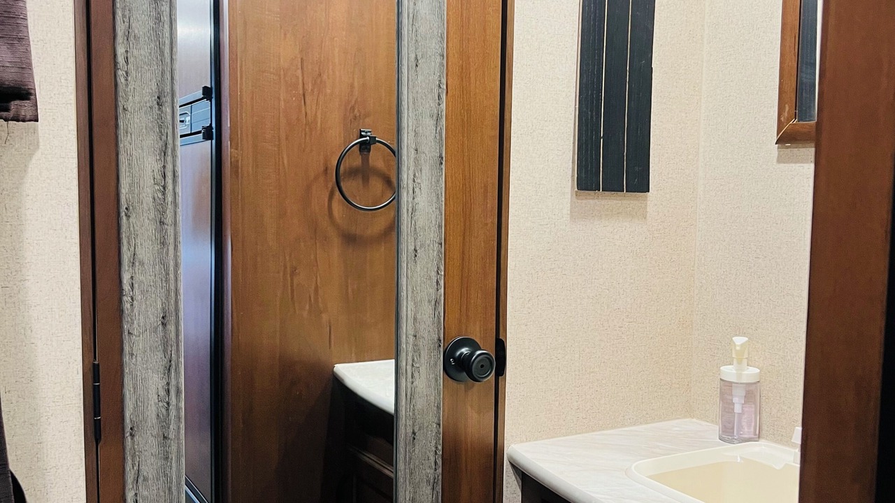 Photo of Bathroom in Oak Ridge