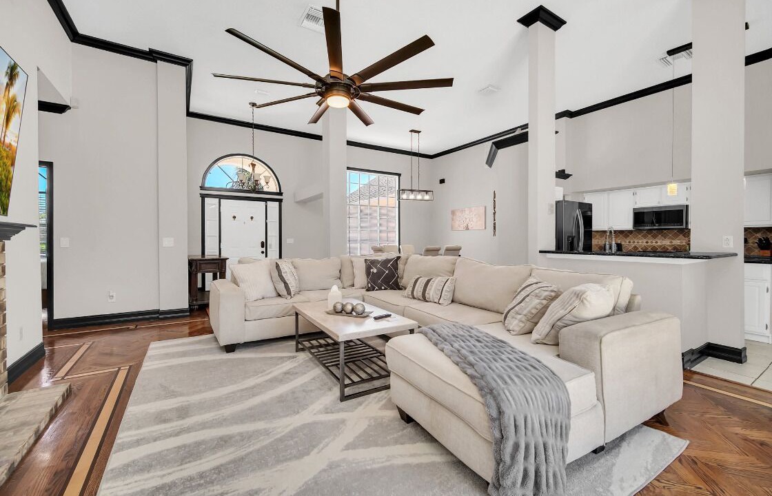 Photo of Livingroom in Fairvilla