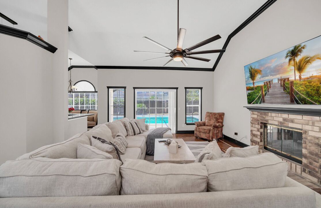 Photo of Livingroom in Fairvilla