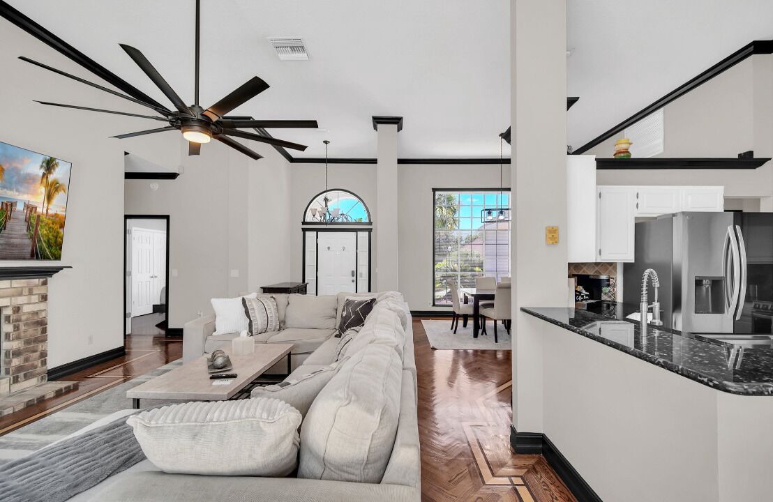Photo of Livingroom in Fairvilla