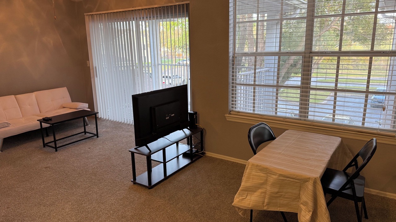 Photo of Livingroom in Plant City