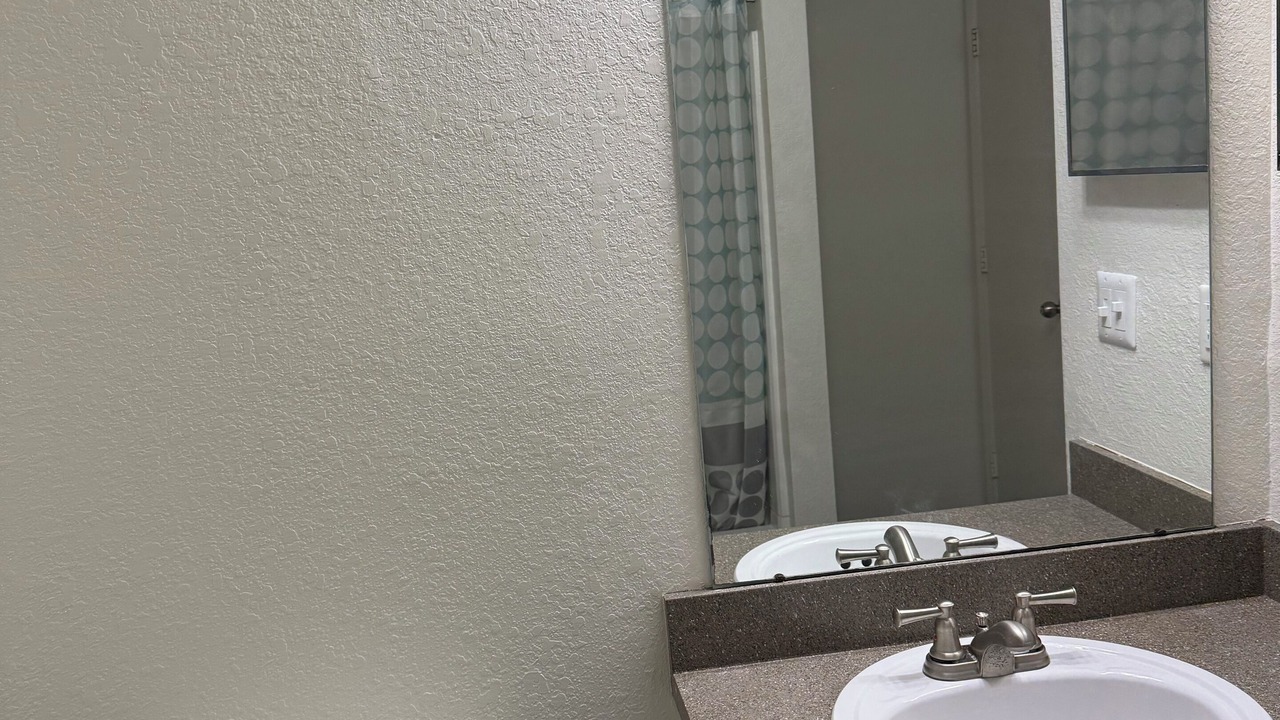 Photo of Bathroom in Plant City