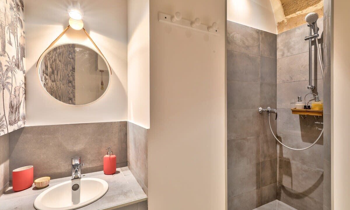 Photo of Bathroom in Les Halles