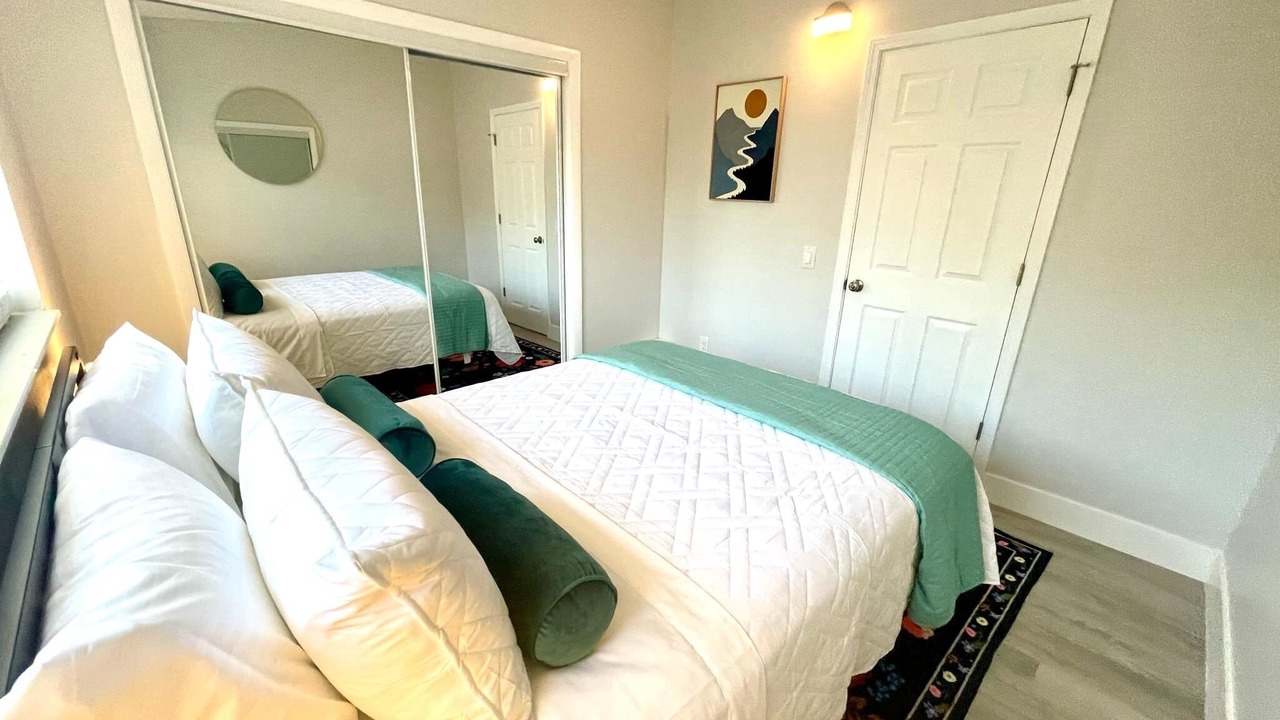 Photo of Bedroom in Lake Bentley