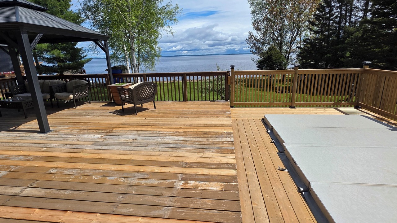 Photo of Patio Balcony in Wahnapitae First Nation