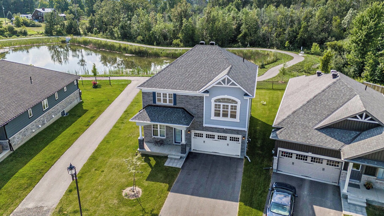 Photo of Outdoor in Ottawa Division