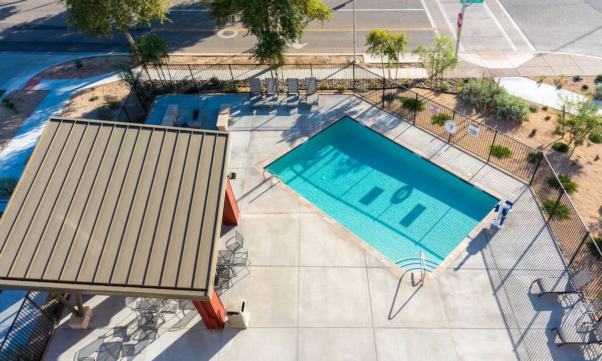 Photo of Outdoor in Avondale