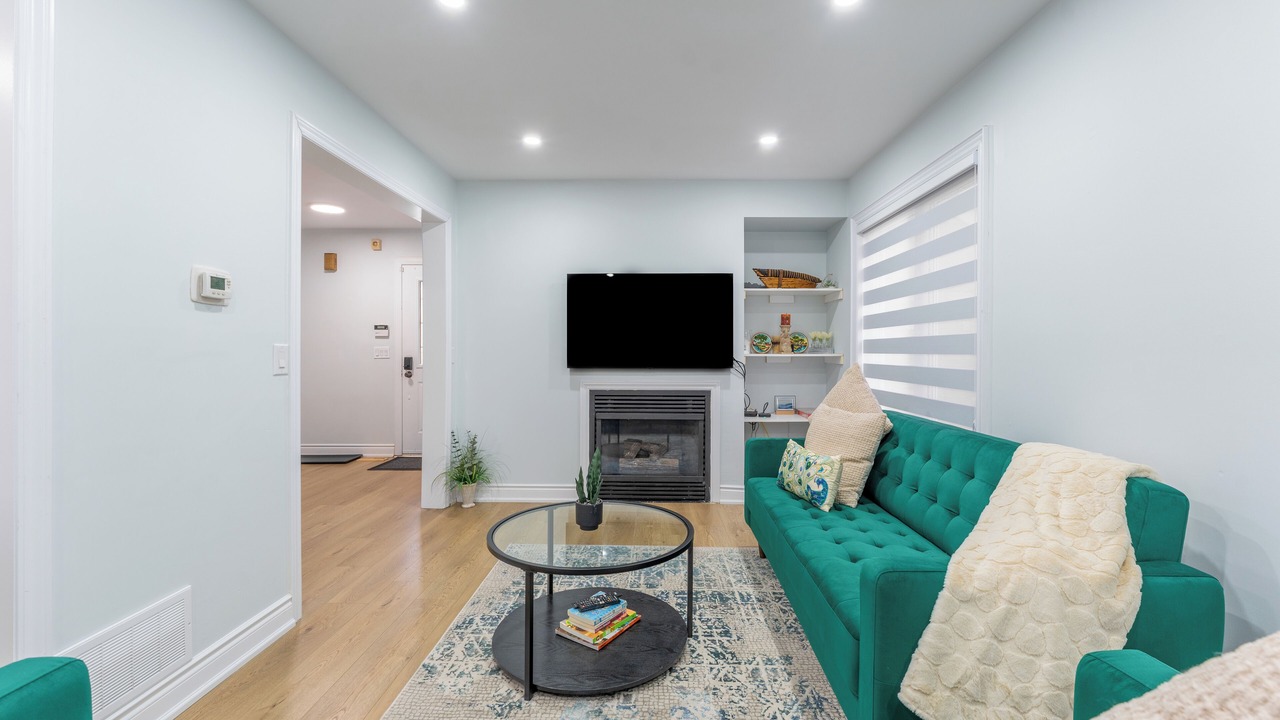 Photo of Livingroom in Brampton