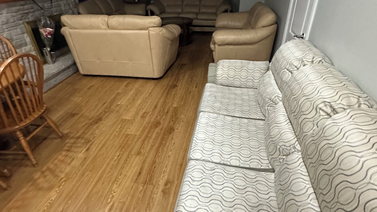 Photo of Livingroom in Caledon