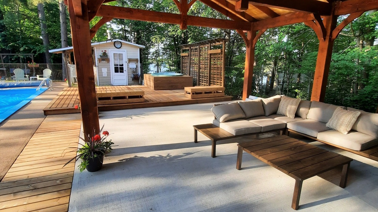 Photo of Patio Balcony in Nipissing