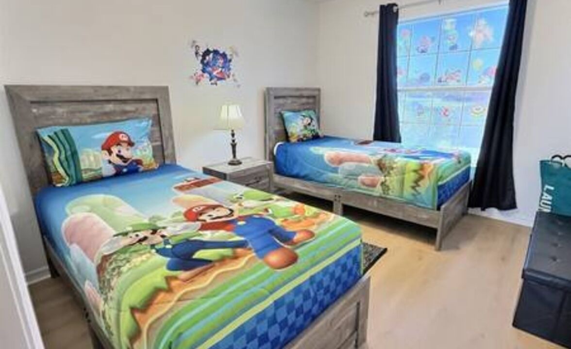Photo of Bedroom in Crescent Lakes