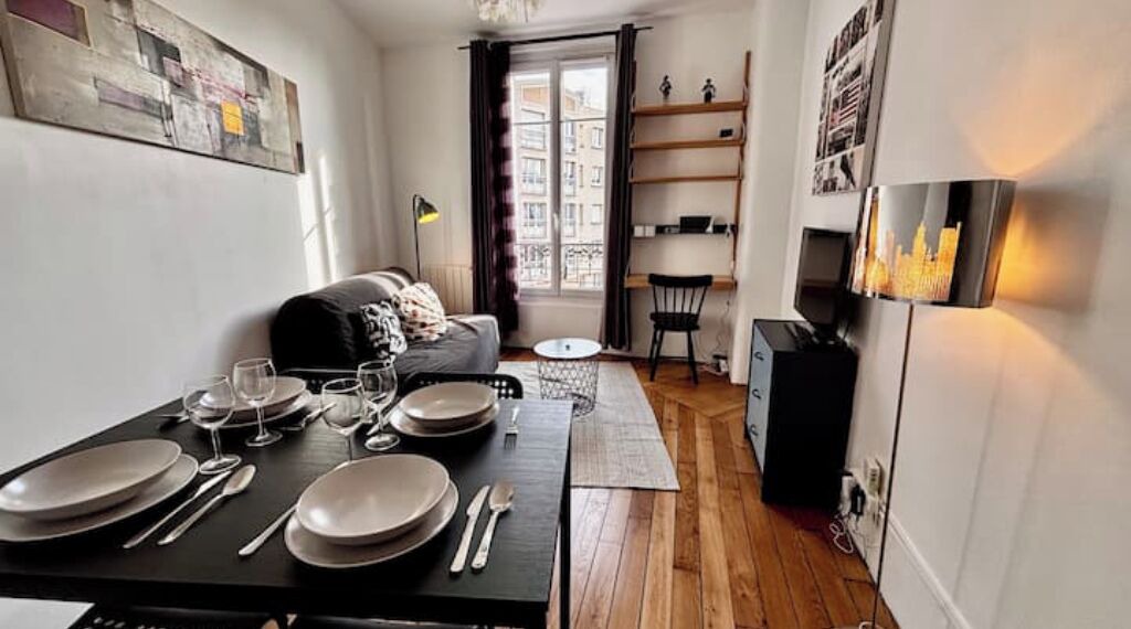 Photo of Livingroom in Suresnes