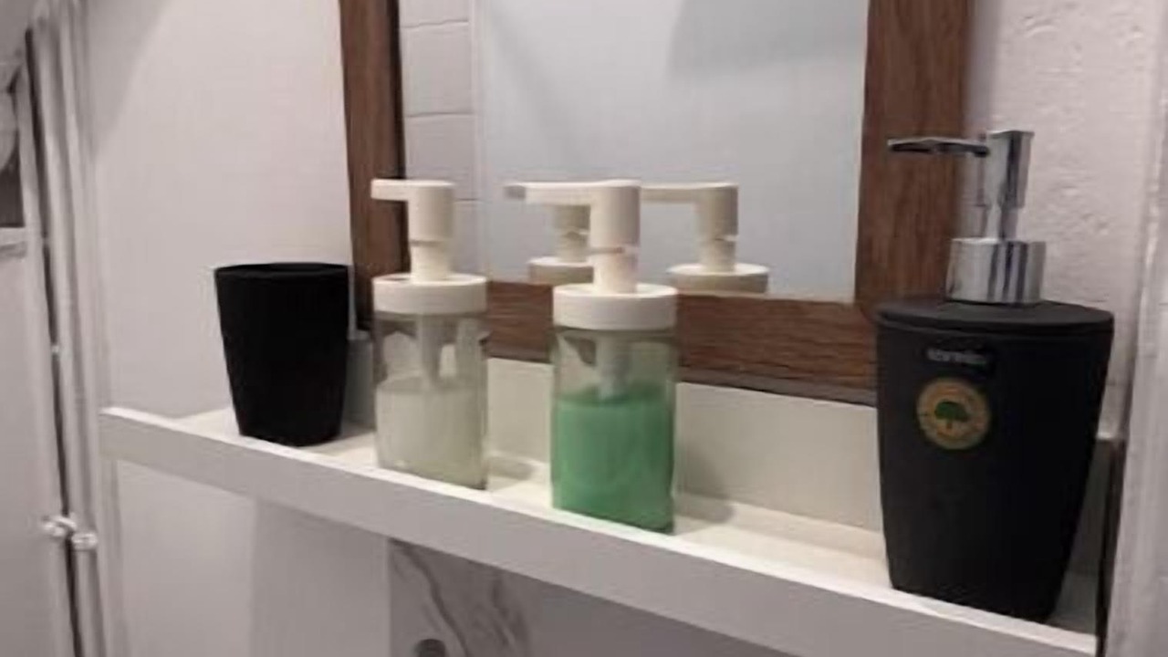 Photo of Bathroom in Suresnes