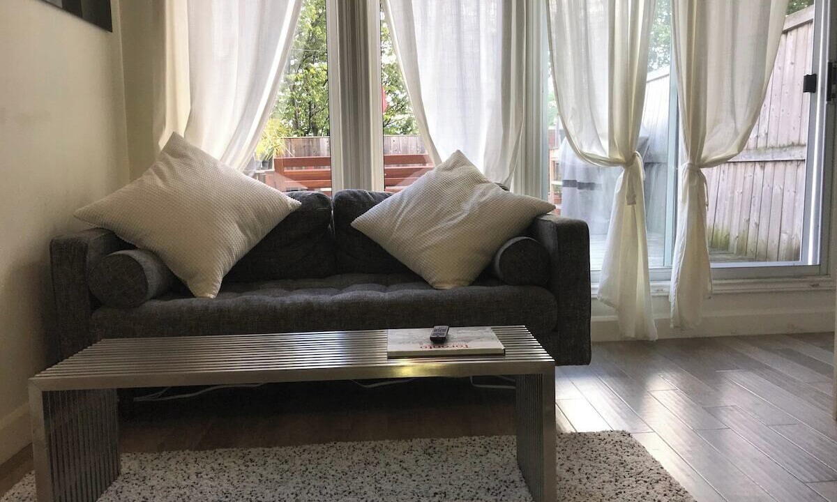 Photo of Livingroom in Cabbagetown South