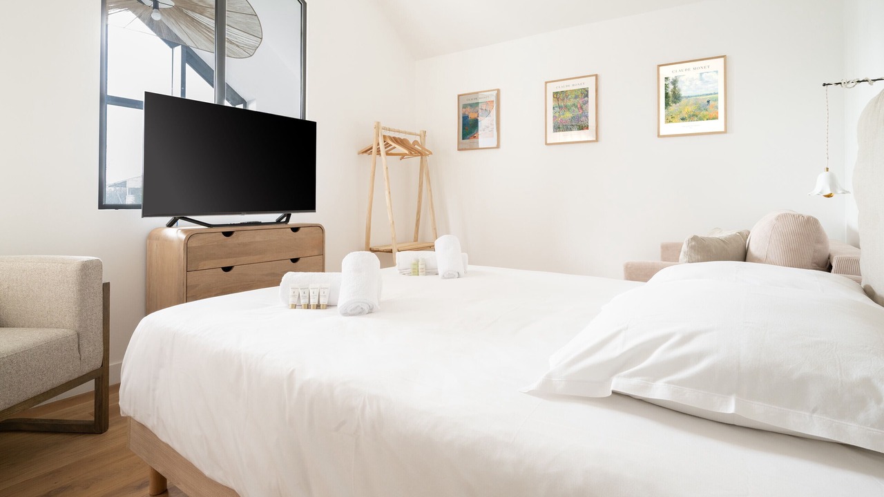 Photo of Bedroom in Magny-le-Hongre