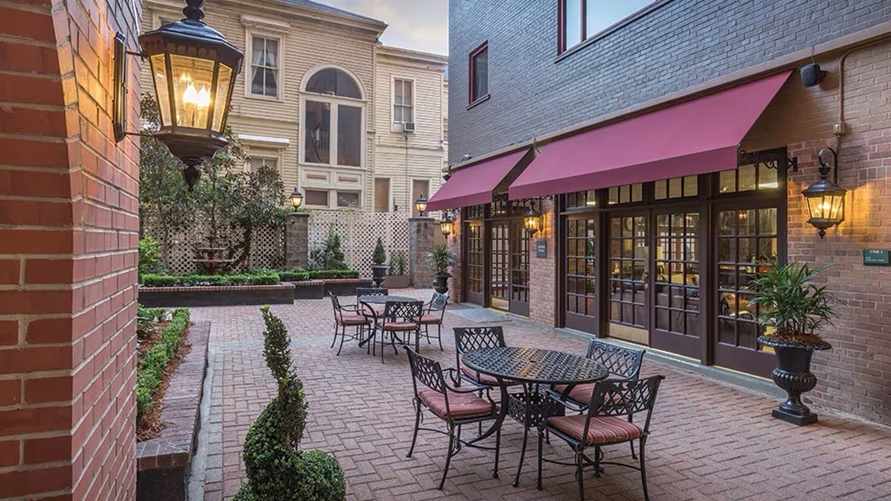 Photo of Outdoor in Faubourg Lafayette