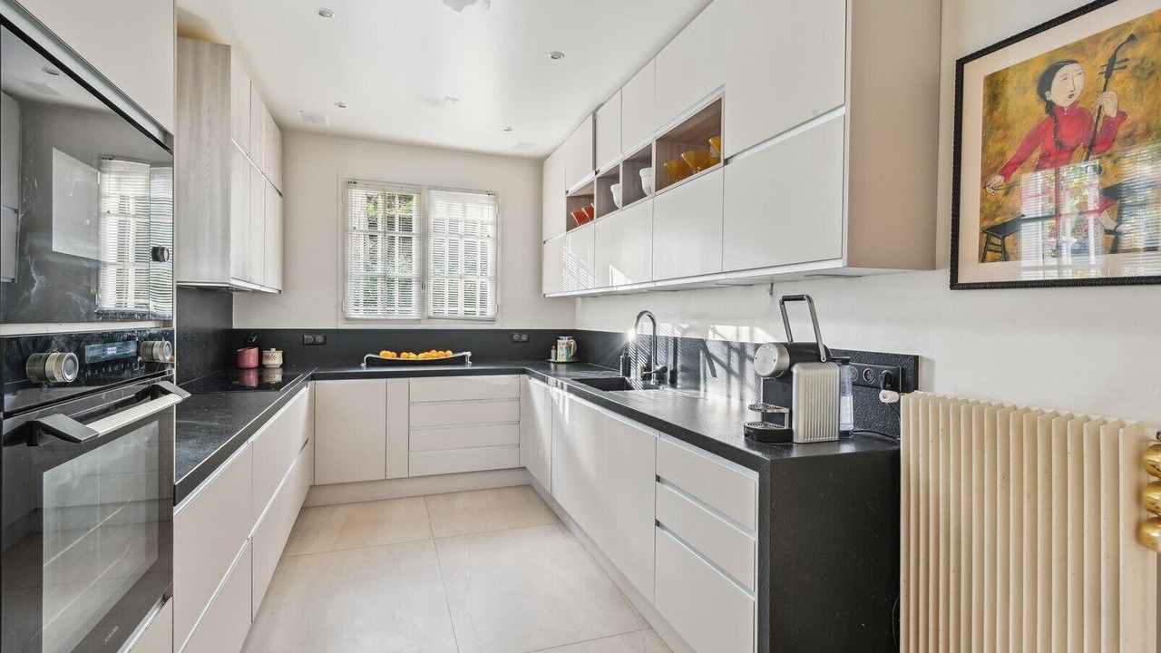 Photo of Kitchen in Rueil-Malmaison