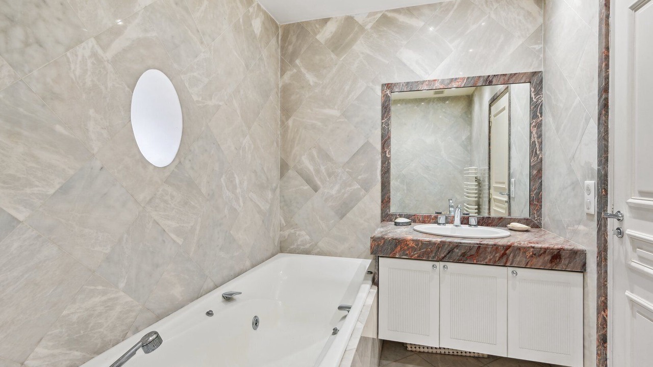 Photo of Bathroom in Rueil-Malmaison