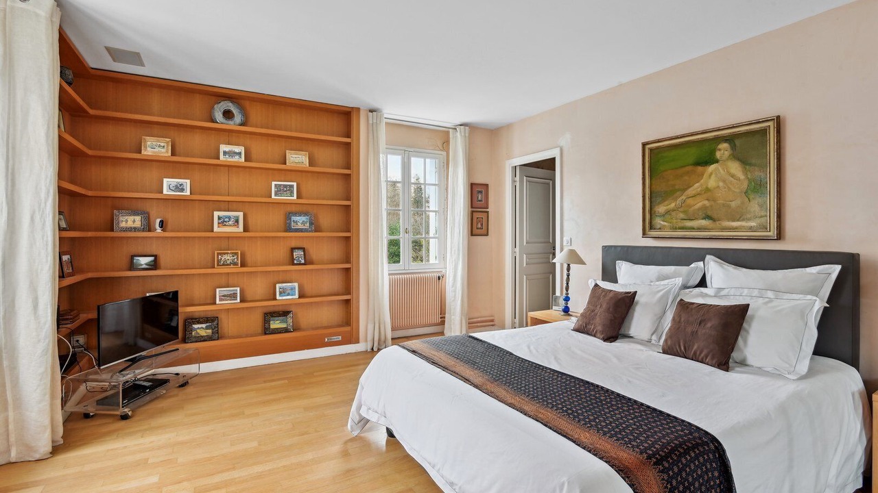 Photo of Bedroom in Rueil-Malmaison