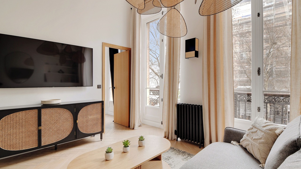 Photo of Livingroom in Quartier du Faubourg-Montmartre