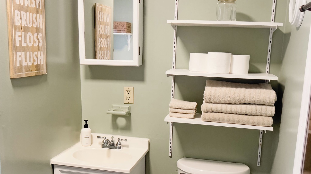 Photo of Bathroom in Fallentimber
