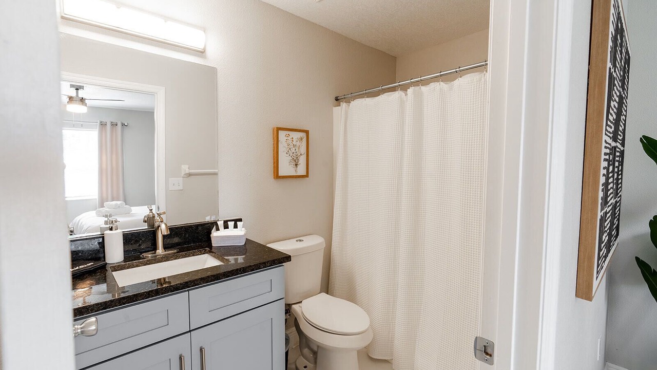 Photo of Bathroom in Lake Wales