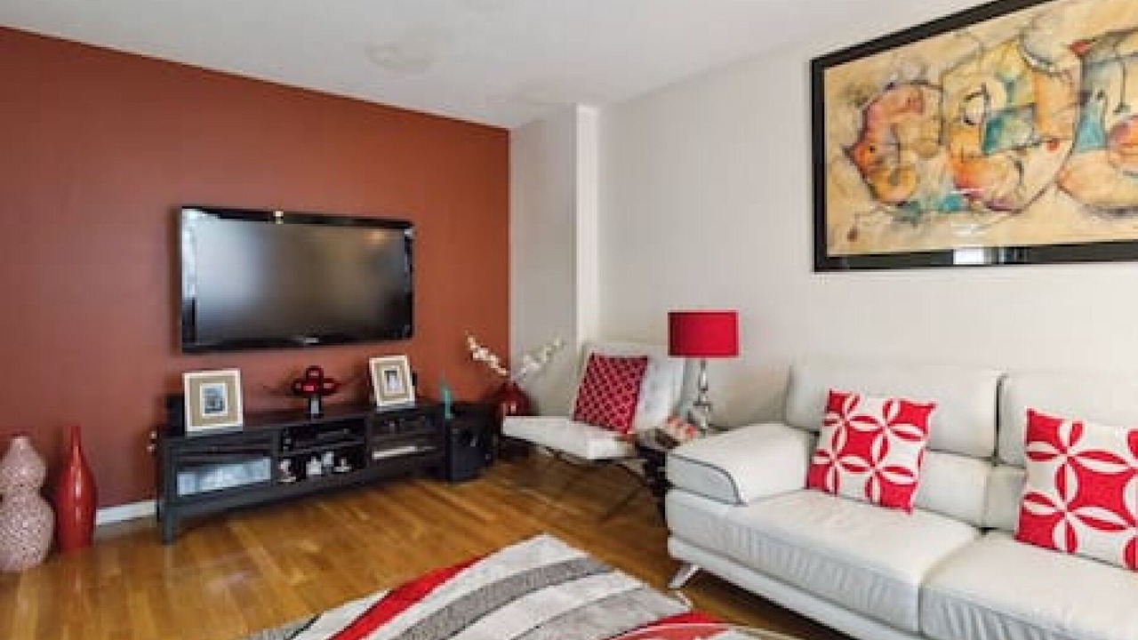 Photo of Livingroom in Brampton