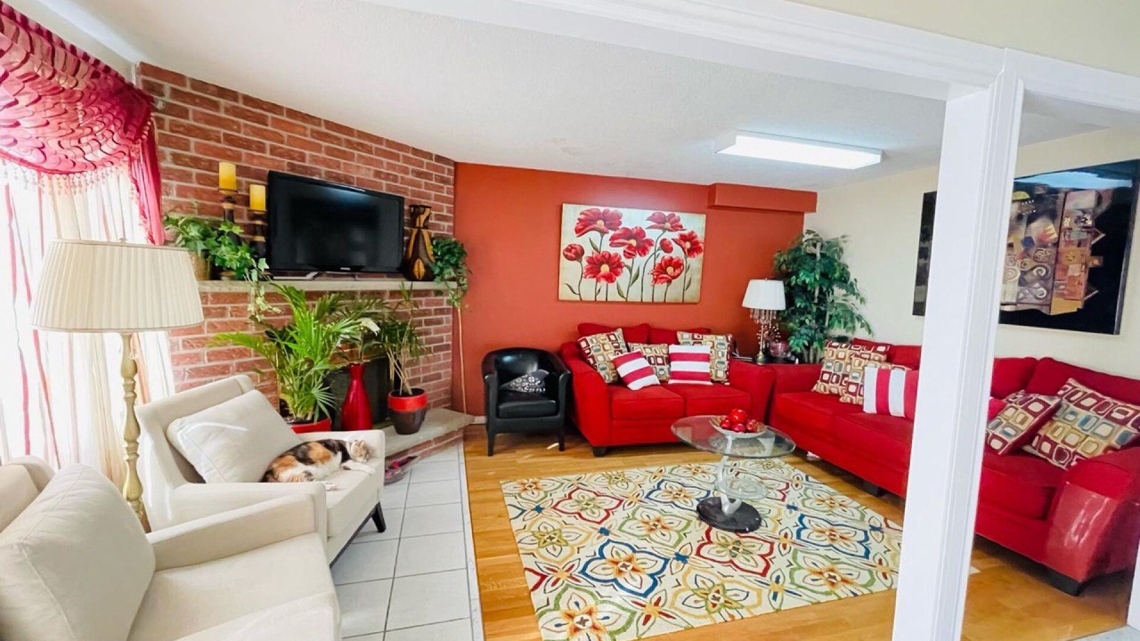 Photo of Livingroom in Brampton