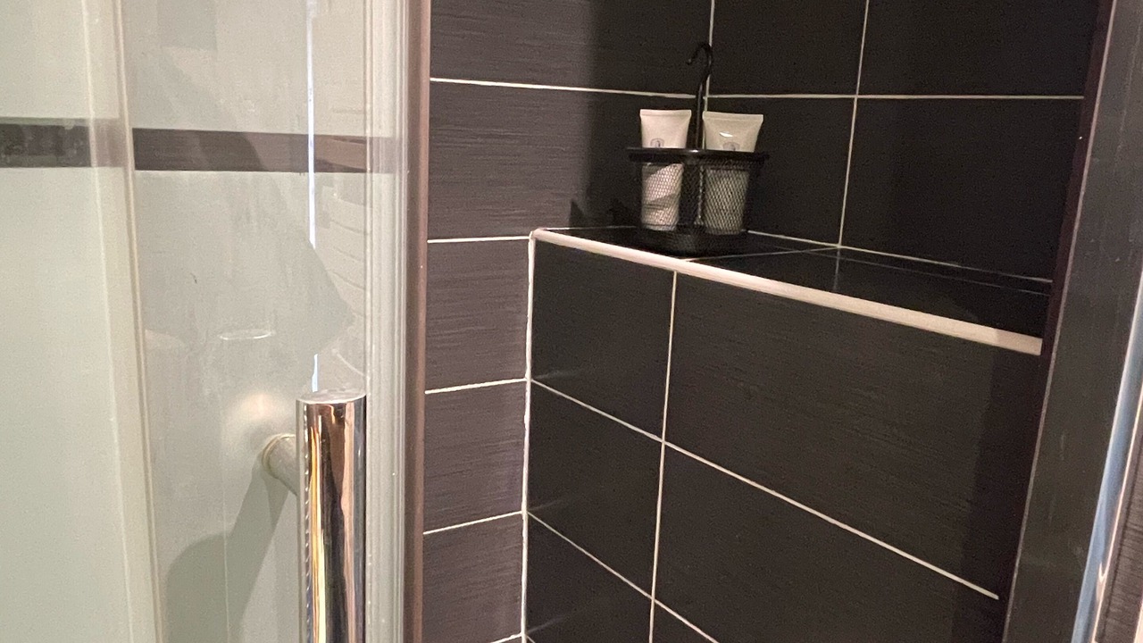 Photo of Bathroom in Bondy