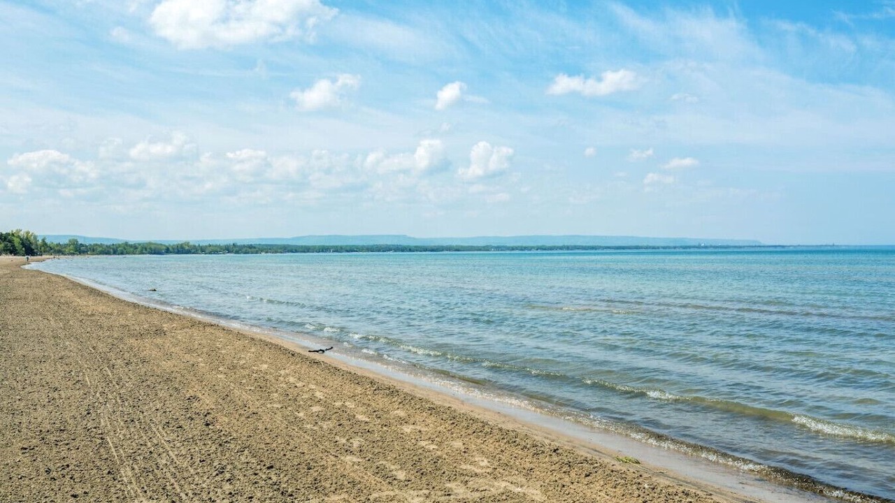 Photo of Others in Wasaga Beach