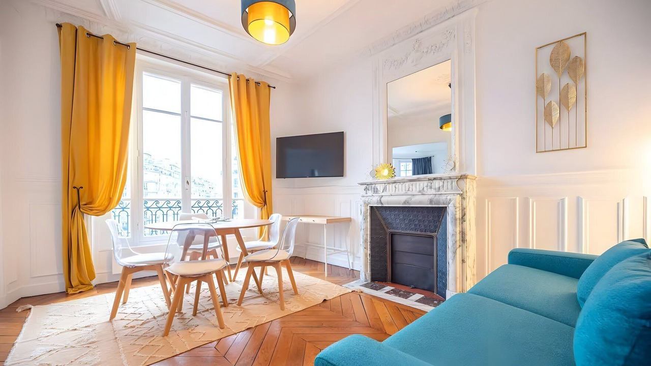 Photo of Livingroom in Faubourg Saint-Germain