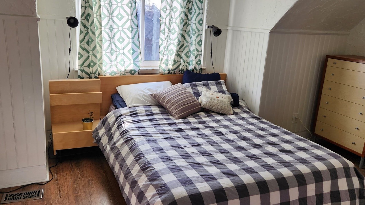 Photo of Bedroom in Leslieville