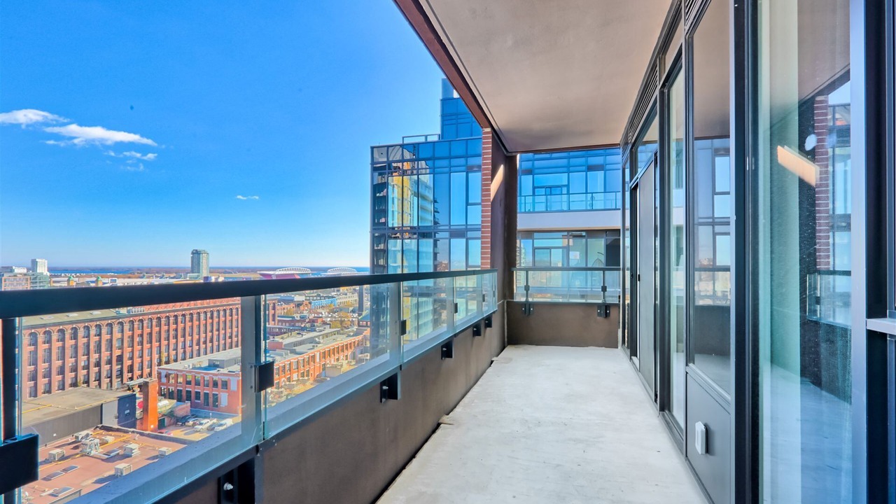 Photo of Outdoor in Parkdale