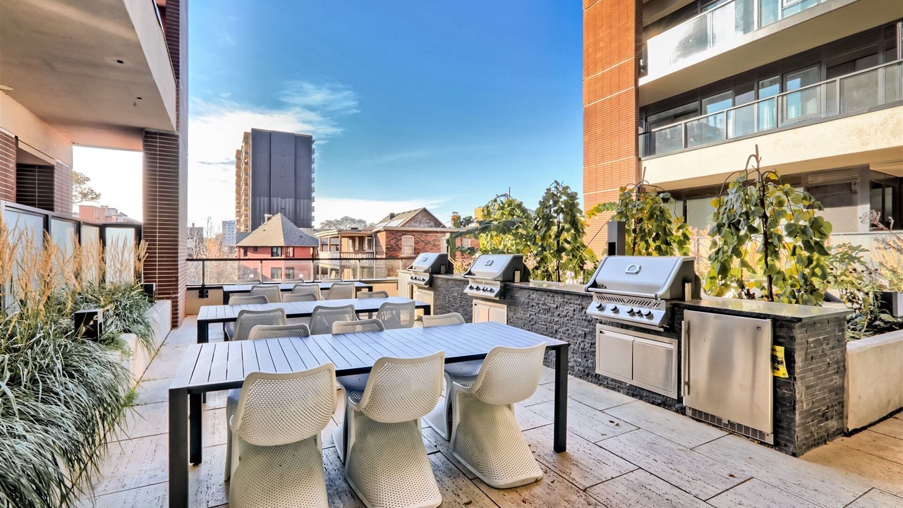 Photo of Outdoor in Parkdale