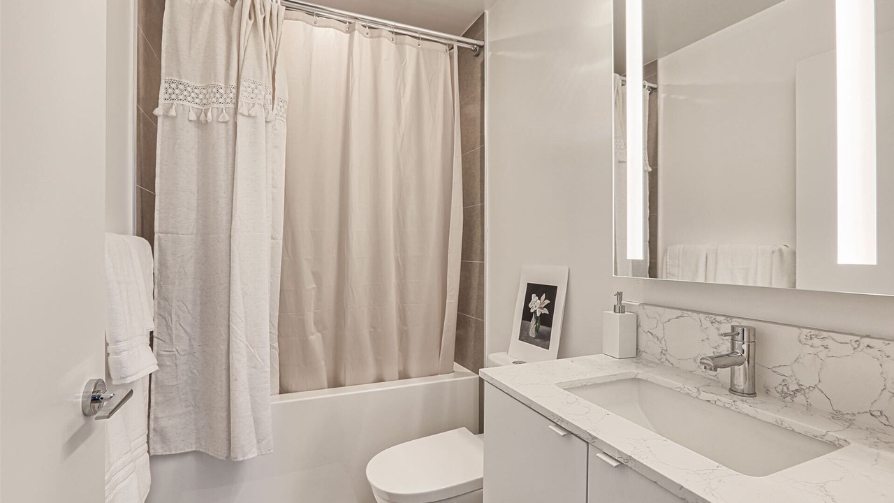 Photo of Bathroom in Parkdale