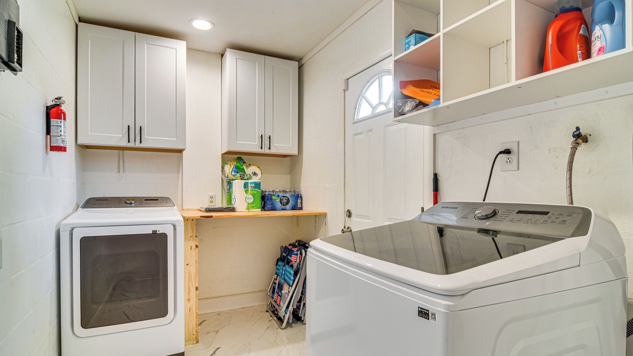 Photo of Bedroom in Bay Crest Park