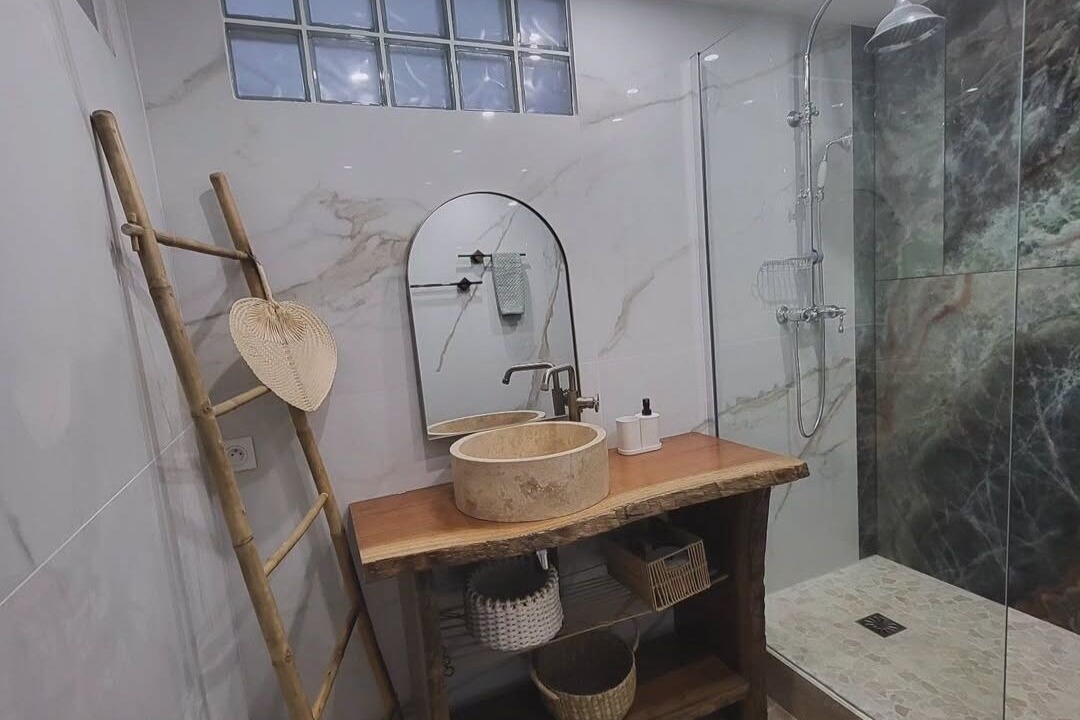Photo of Bathroom in La Courneuve
