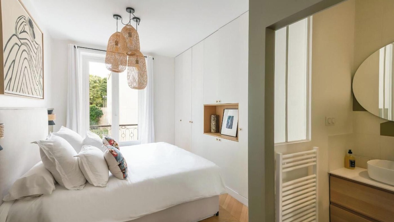 Photo of Bedroom in Val-de-Grace