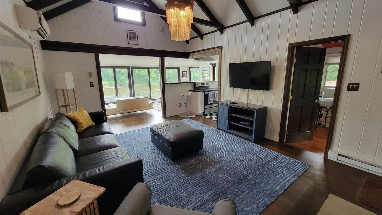 Photo of Livingroom in Baptistown