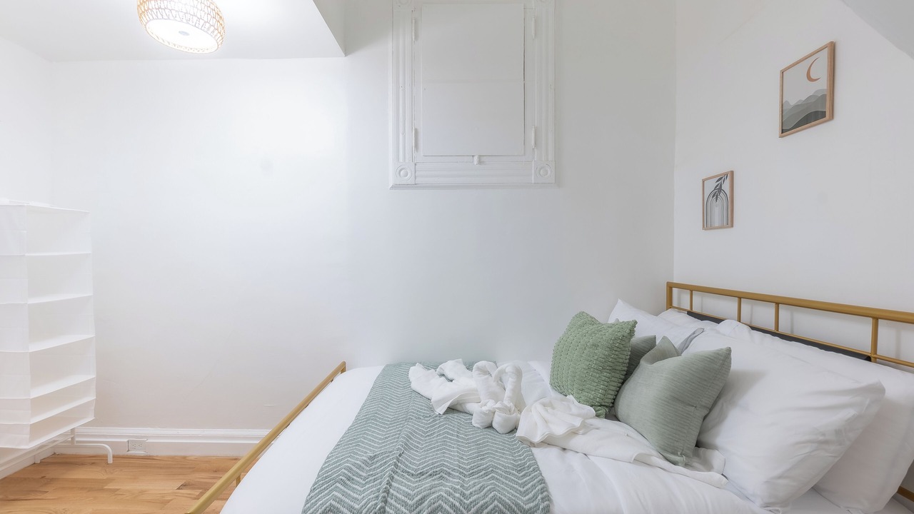 Photo of Bedroom in Hoboken