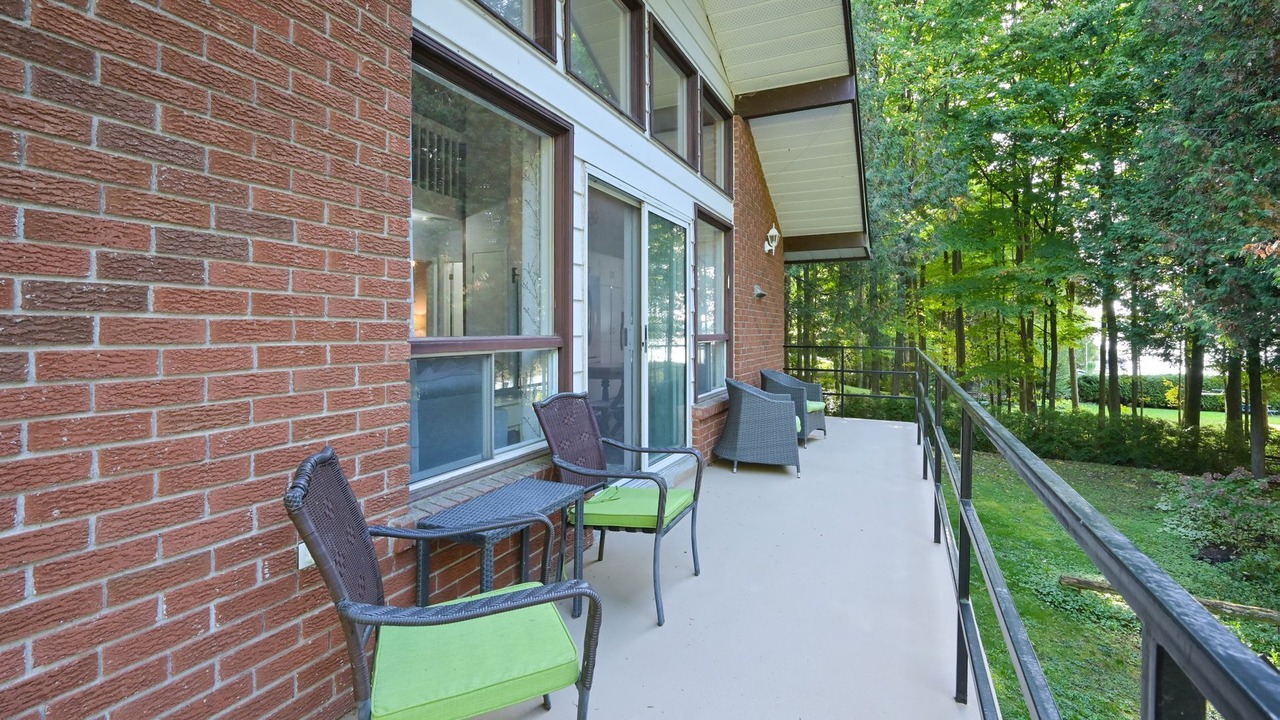 Photo of Patio Balcony in Grey Highlands
