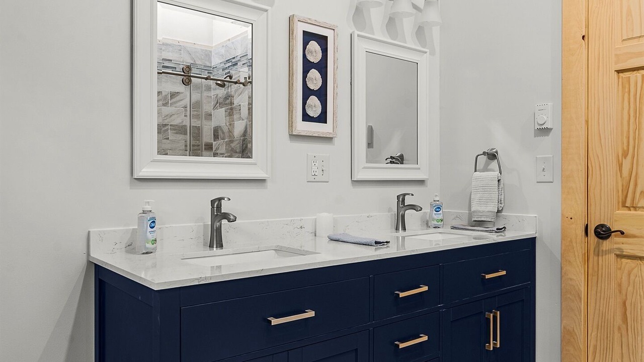 Photo of Bathroom in West Oneonta