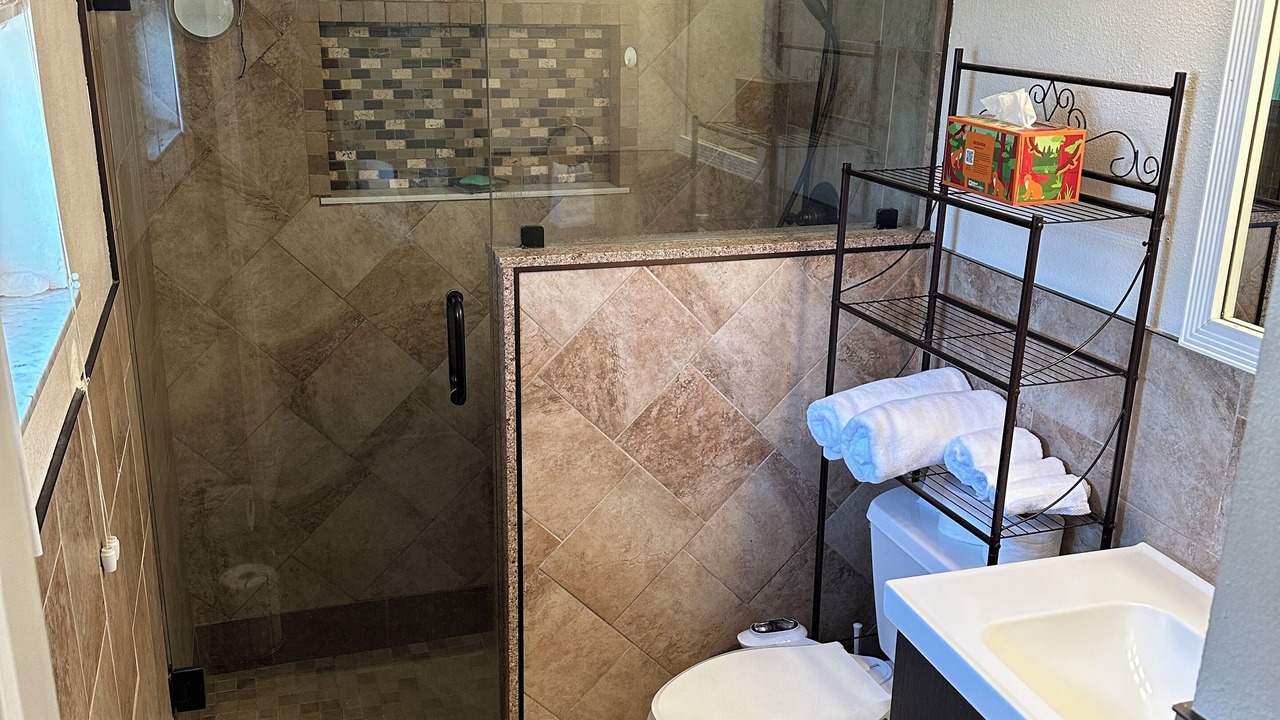 Photo of Bathroom in Orlovista