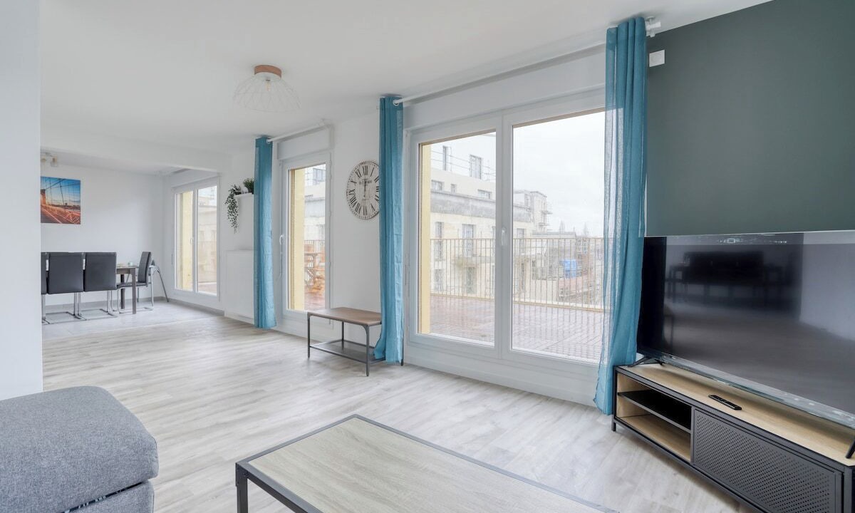 Photo of Livingroom in Bondy