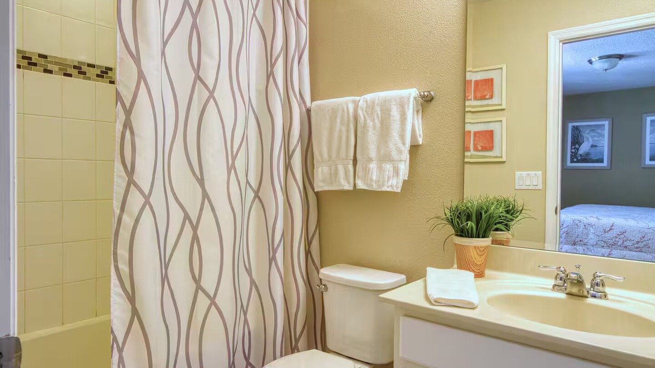 Photo of Bathroom in Sunridge Woods
