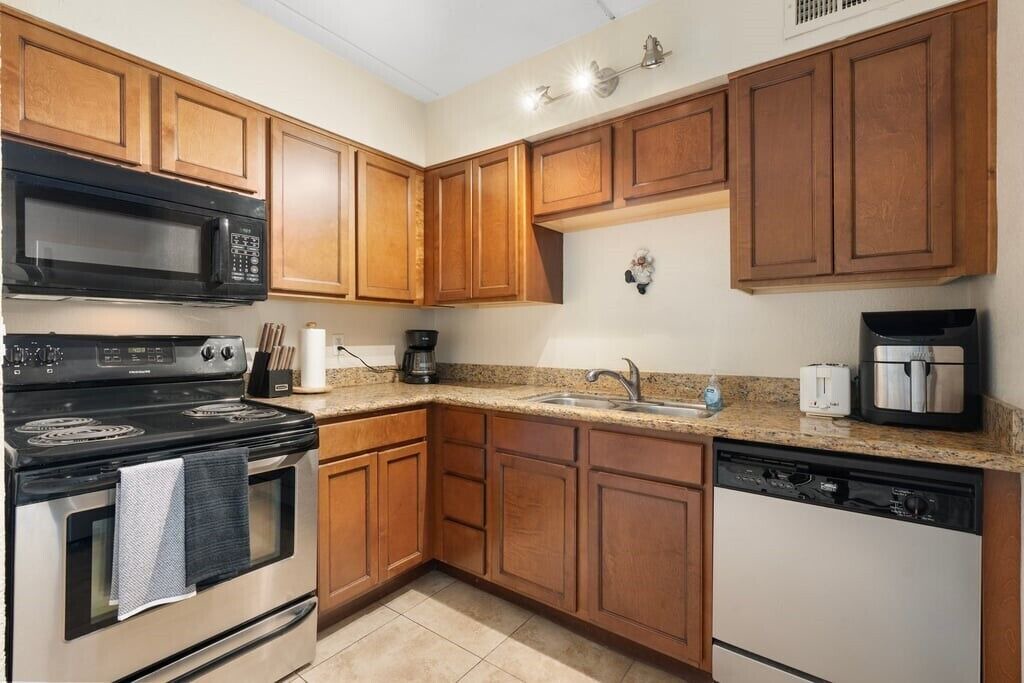 Photo of Kitchen in Papago Parkway