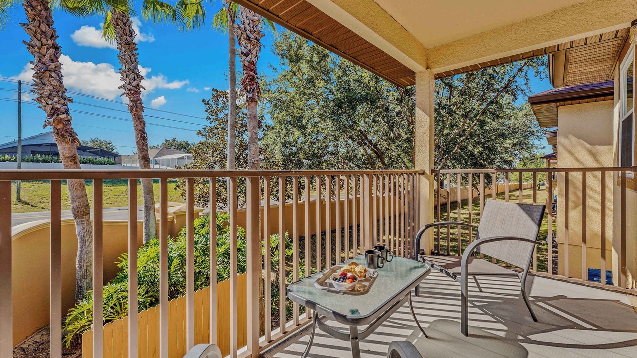 Photo of Patio Balcony in Regal Palms