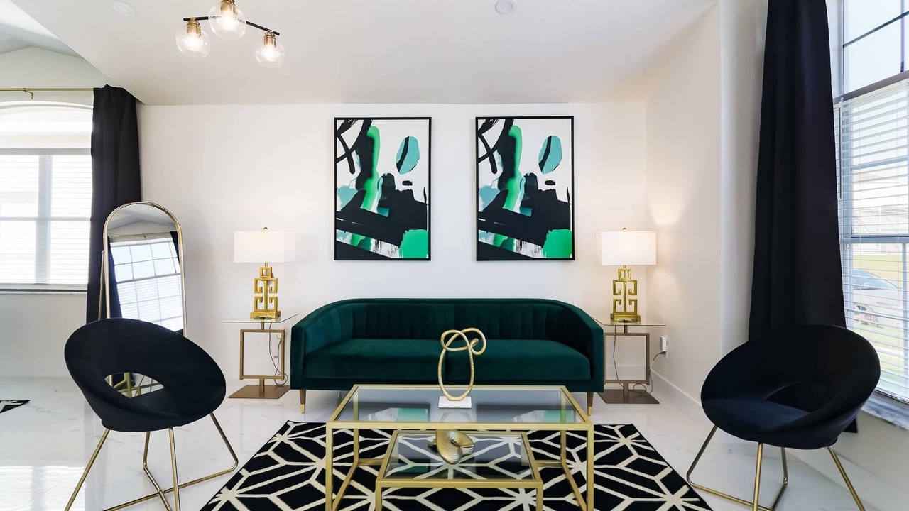 Photo of Bedroom in Lake Davenport Estates