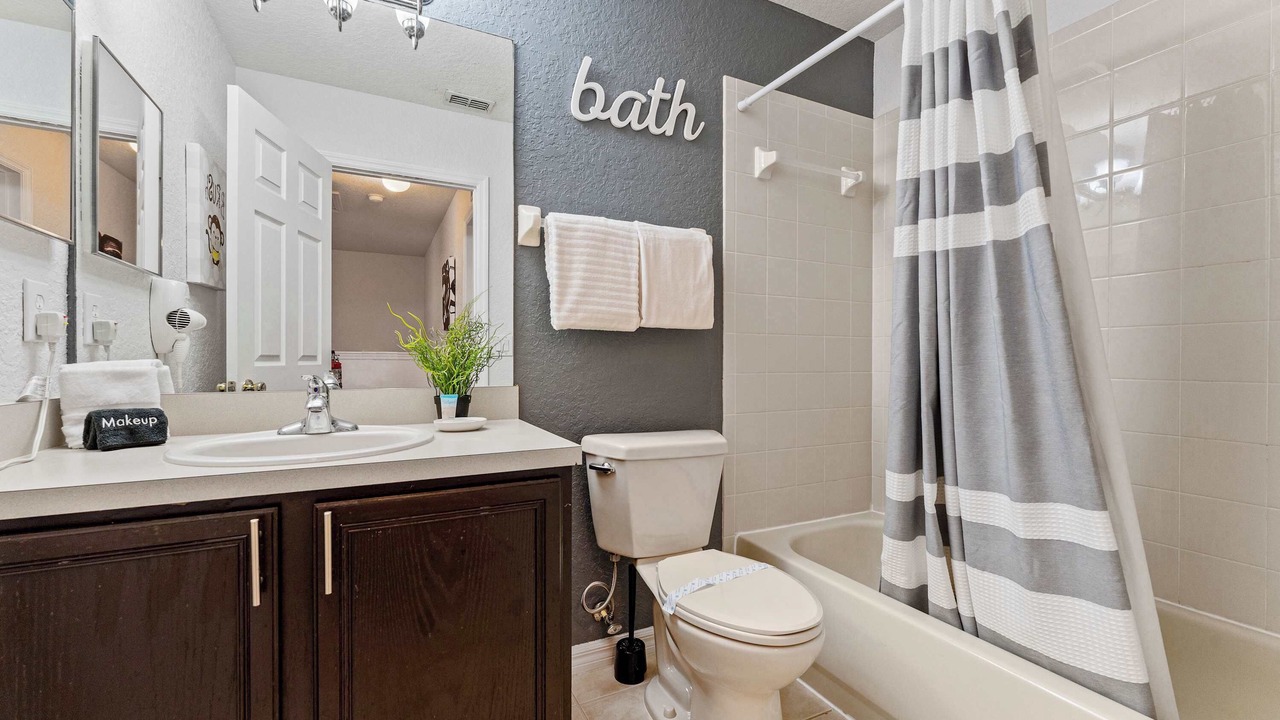 Photo of Bathroom in Regal Palms